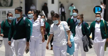 Liquidan deuda a trabajadores del SNTSA con entrega de tarjetas por 6 mil pesos