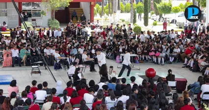 Con impulso al teatro, buscan fortalecer salud emocional juvenil en Puebla