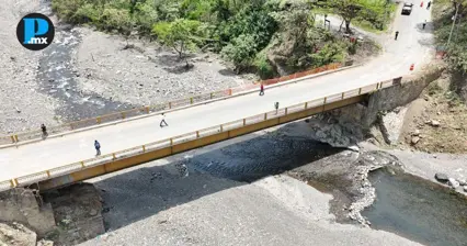 Inician reconstrucci&oacute;n de puente Puente Paciotla I en la Sierra Norte