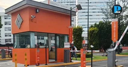 Profeco suspende a An&aacute;huac en Puebla por cobros irregulares 