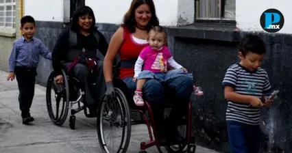 Ampl&iacute;an cobertura de pensiones para personas con discapacidad en Puebla