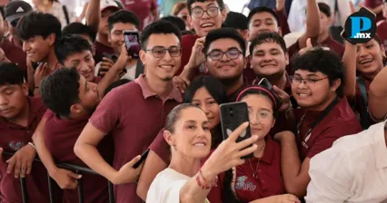 Gira de Sheinbaum incluye obras y becas en tres estados