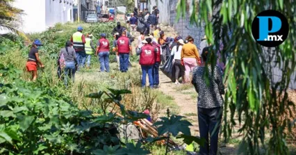 Autoridades de los tres &oacute;rdenes de gobierno y vecinos de San Pedro Cholula unieron esfuerzos en el retiro de desechos y rescate de la zona federal del R&iacute;o Atoyac.