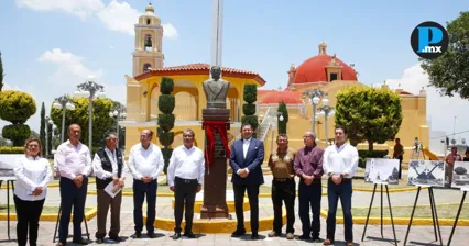 Alejandro Armenta impulsa museo y apoyos al campo en Mazapiltepec