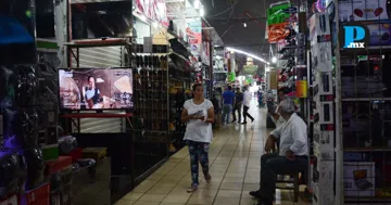 En Puebla capital, el Centro Comercial "Jorge Murad Macluf" fue identificado como uno de los principales puntos de venta de mercanc&iacute;a pirata en el pa&iacute;s.