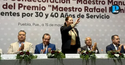 Laura Artemisa destaca labor docente en Puebla 