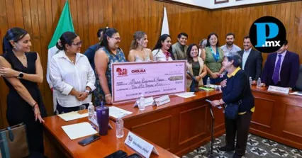 Consolidan jornadas de atenci&oacute;n ciudadana con entrega de apoyos en San Pedro Cholula