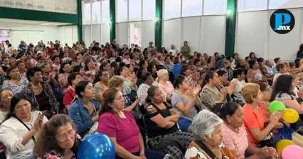 Laura Artemisa destaca participaci&oacute;n de mujeres en comunidades de Puebla