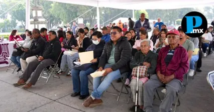 Adultos mayores de San Pedro Cholula recibieron dispositivos de salud auditiva tras la realizaci&oacute;n de ex&aacute;menes m&eacute;dicos gratuitos financiados por el gobierno local.