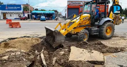 Hundimiento en la M&eacute;xico-Puebla moviliza a autoridades de Cholula