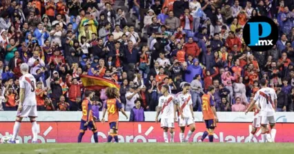 Abarrotan el Estadio Cuauht&eacute;moc para el duelo amistoso entre Per&uacute; y Espa&ntilde;a