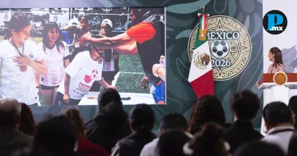 Gobierno entreg&oacute; boletos del Mundial 2026 a ganadores del Mundial Social: Sheinbaum