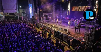 Aar&oacute;n y su Grupo Ilusi&oacute;n y Mariana Seoane abarrotan la Feria Cuautlancingo 2026