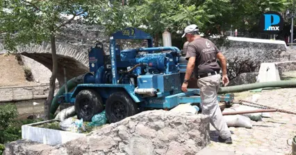 Reabren circulaci&oacute;n tras labores de drenado y desazolve en Puente de Ovando