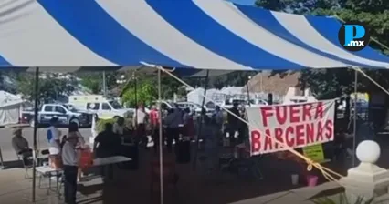 Gobernaci&oacute;n pacta revisar nepotismo en Acatl&aacute;n y atender demandas del plant&oacute;n