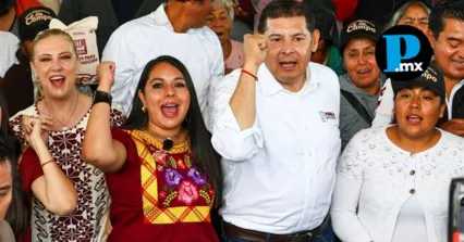 Anuncia Armenta hospital, carretera y bachillerato para San Pedro Cholula