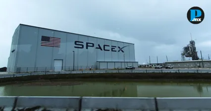 Sheinbaum exige a SpaceX evitar residuos en territorio mexicano