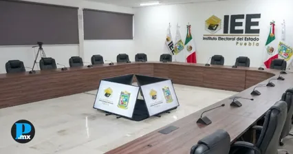 INE confirma baja de aspirante a la presidencia del IEE Puebla