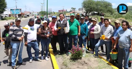 P&aacute;vel Gaspar impulsa limpieza y reforestaci&oacute;n en espacios p&uacute;blicos de Iz&uacute;car
