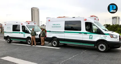 IMSS incorpora ocho ambulancias nuevas para atender a pacientes en Puebla