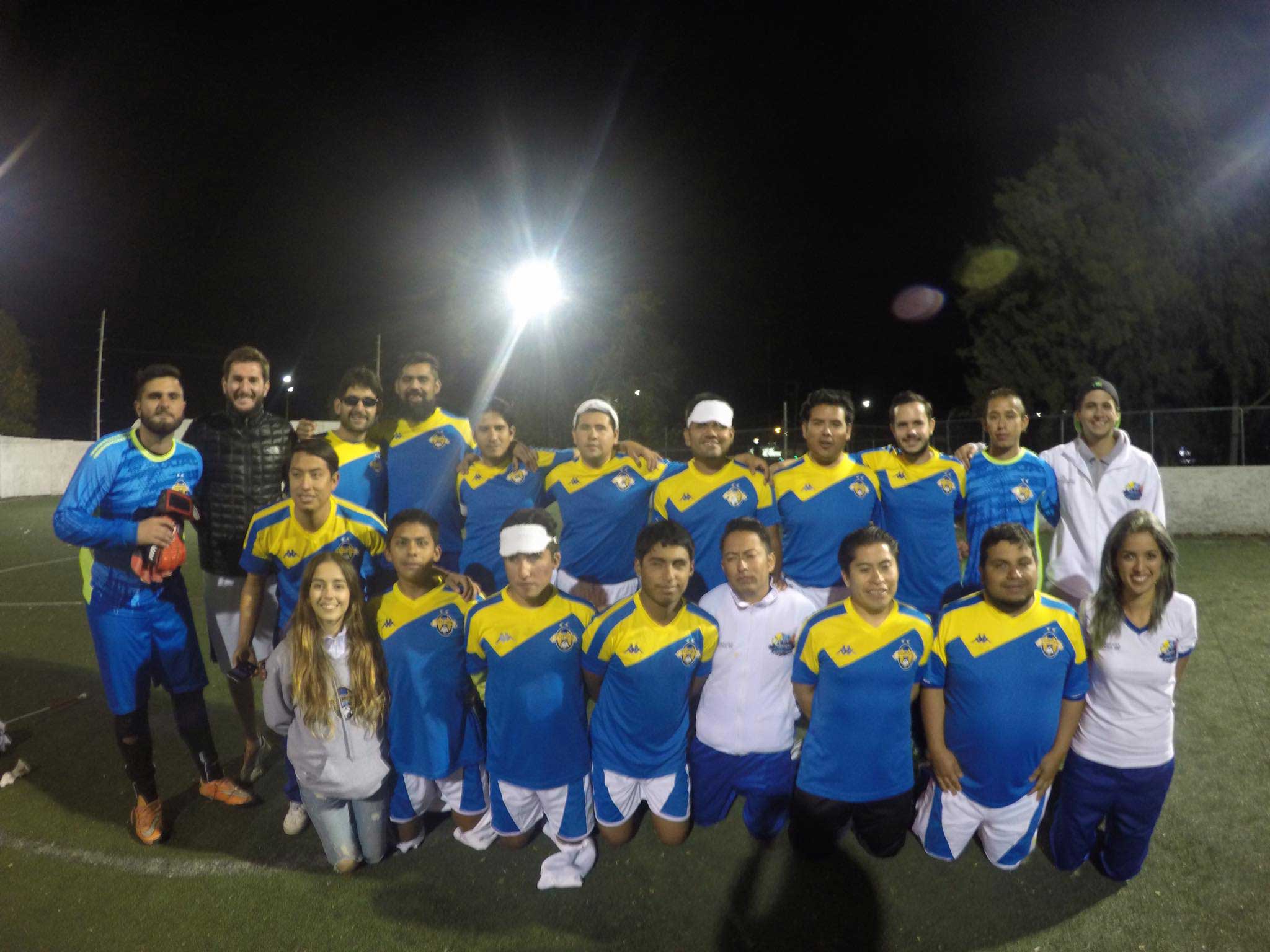 Topos Puebla, el equipo de fútbol para personas con discapacidad visual con más  campeonatos en México