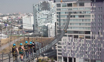 ¿Te gustan las actividades extremas? Atrévete a cruzar el Sky Bridge Popocatépetl