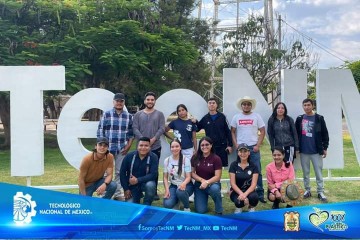 Estudiantes Tecomatlán: Verano académico en campo