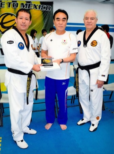 Máster Gonzalo Gámez y Gómez, presidente de Corporación Gamez TKDD-Taekwondo-Hapkido y vicepresidente de Chang Moo Kwan México