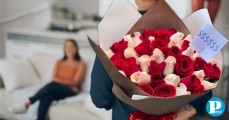 Regalos de San Valentín cuestan de 100 a 700 pesos en Centro Histórico