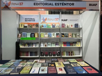 Descubre las obras destacadas de Aquiles Córdova Morán en la Feria del Libro de la BUAP