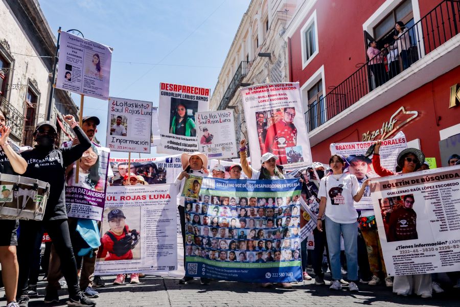 Manifestaciones por las personas desaparecidas en Puebla. Foto: EsImgen
