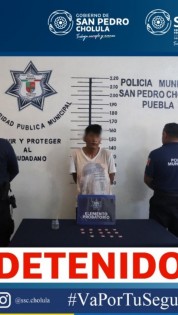 Policía de San Pedro Cholula detiene a hombre por presuntos delitos de narcotráfico