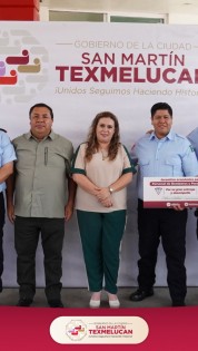 San Martín Texmelucan honra a bomberos en su día con homenaje especial