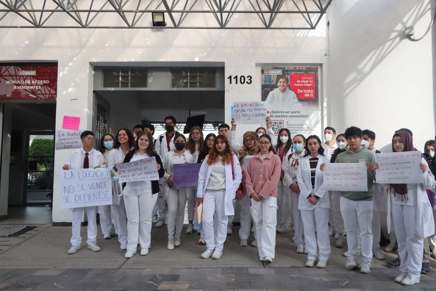 Movilización estudiantes UPAEP. Foto:EsImagen 