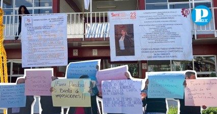 Exigen destitución de la directora del CETIS de San Pedro Cholula
