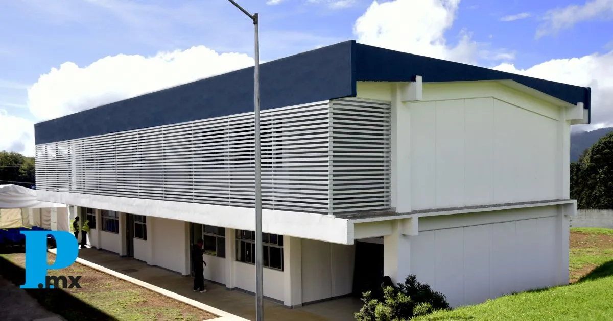 Nuevo edificio para nivel medio superior en el Complejo Regional Norte de BUAP