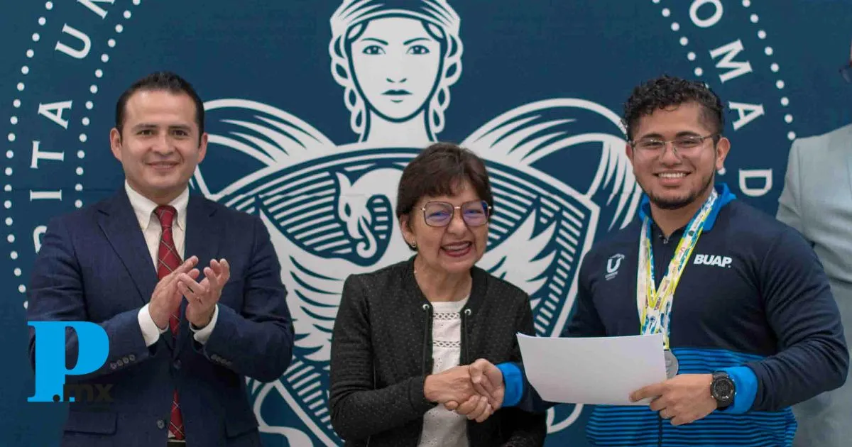 BUAP reconoce a atletas con becas tras medallas en Universiada 2025