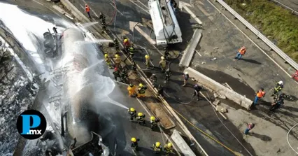 Sube a 30 el número de muertos por explosión de pipa en Iztapalapa