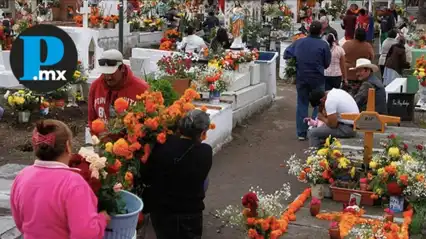 Panteones de Puebla se preparan para recibir a miles de visitantes en Día de Muertos