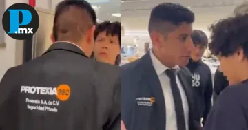Guardia de seguridad discrimina y acosa a jóvenes en centro comercial de Puebla