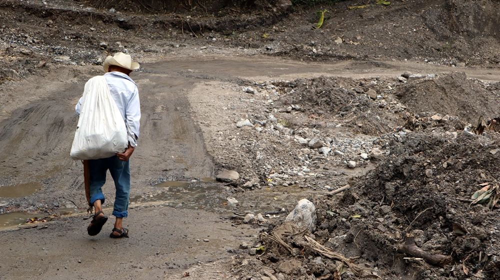 Tardarán varios meses en recuperar todos los accesos a Pahuatlán