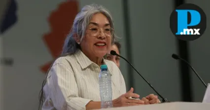 La autora invitó a las juventudes a reconocerse como escritores y a escribir desde lo cotidiano.