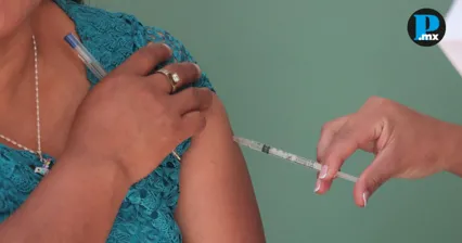 Vacuna triple viral en Puebla: qui&eacute;nes s&iacute; y qui&eacute;nes no pueden aplic&aacute;rsela