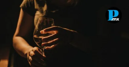 Especialistas alertan que el aumento del consumo de alcohol entre mujeres incrementa riesgos de c&aacute;ncer y otras enfermedades.