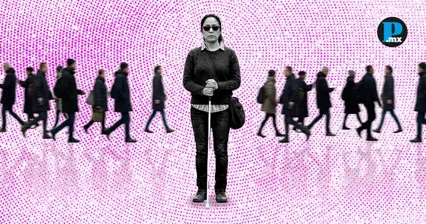 En Puebla, persisten falta de empat&iacute;a y barreras para personas con discapacidad visual