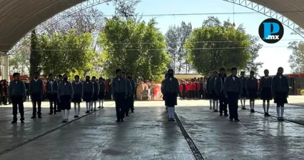 Padres de familia y habitantes de Acatzingo mantienen su postura en defensa de un terreno destinado a uso educativo, ante la posible modificaci&oacute;n de su uso de suelo