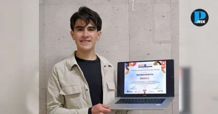 Alumno BUAP obtiene premio por estudio de cochinillas en Infomatrix Puebla