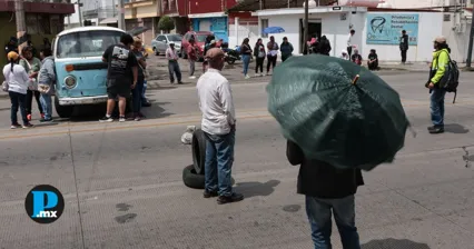 Protestan contra Agua de Puebla por desabasto de agua y fallas en el drenaje