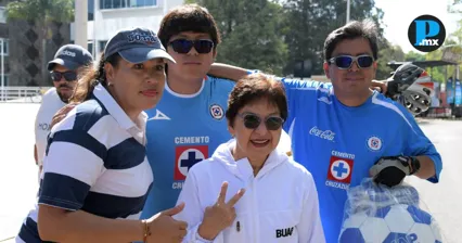 BUAP celebra el D&iacute;a del Padre con rodada en Ciudad Universitaria