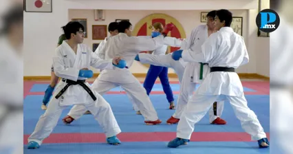 BUAP conquista 29 medallas y avanza a torneo internacional de karate